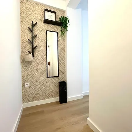 Elegancia Junto Al Rectorado. Апартаменти Кордова