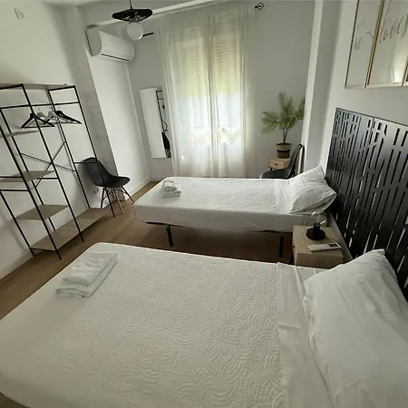 Apartamento Elegancia Junto Al Rectorado. Córdoba